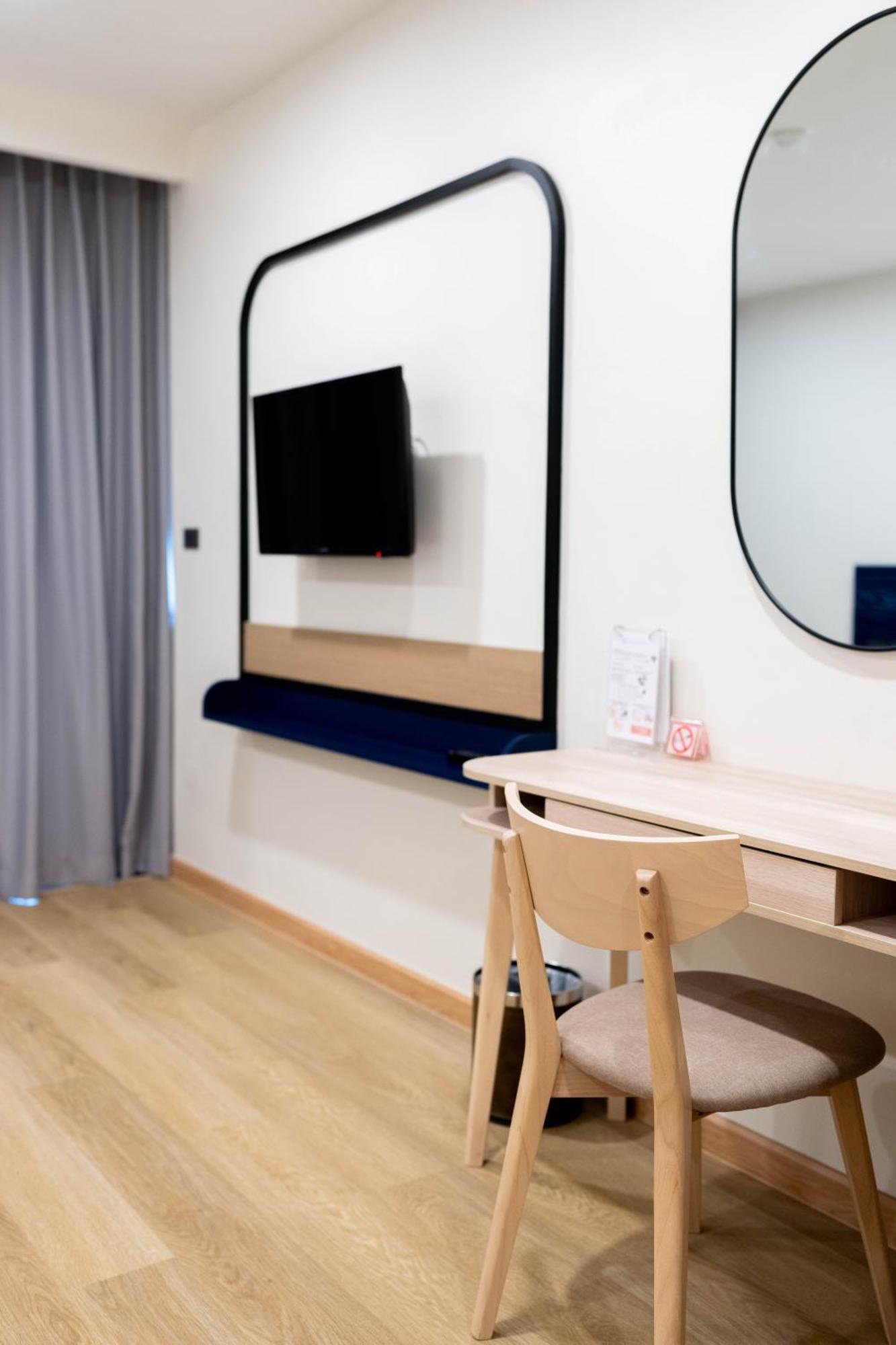 Ca Hotel And Residence Phuket - Sha Extra Plus Exterior foto