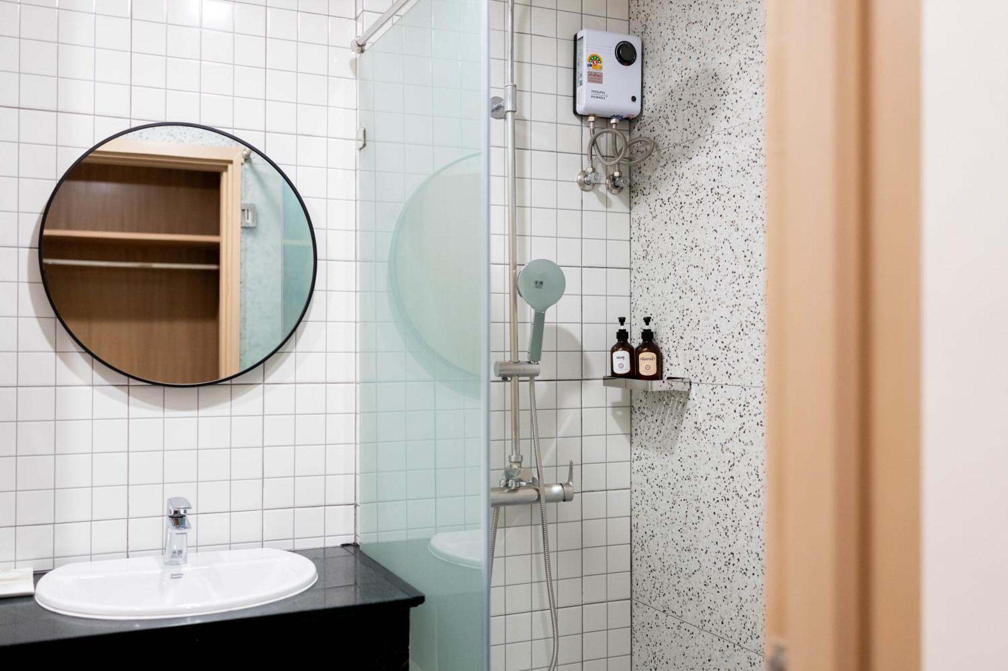 Ca Hotel And Residence Phuket - Sha Extra Plus Zimmer foto
